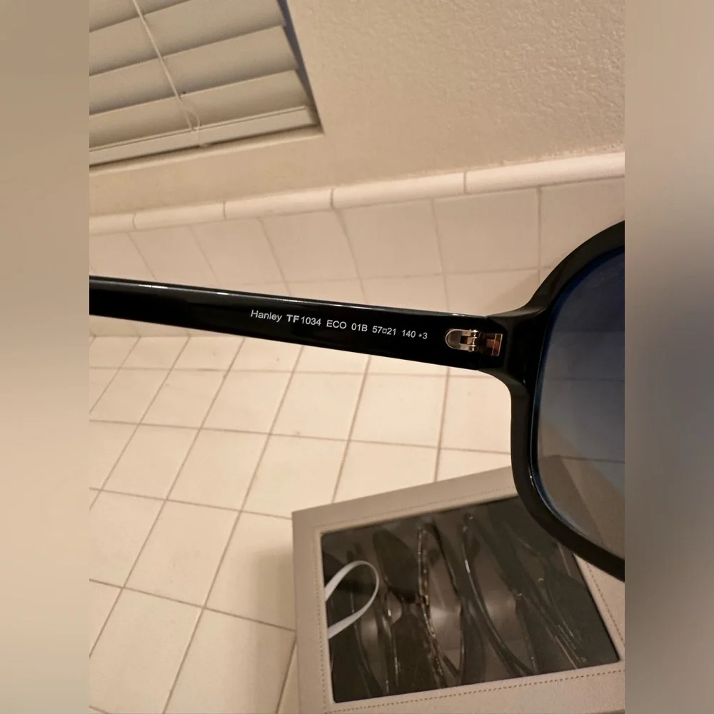 Tom Ford Hanley Sunglasses - Picture 8 of 9